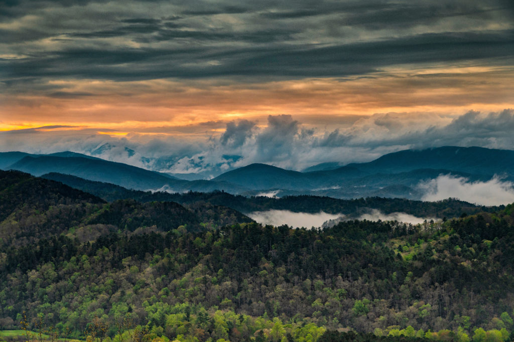 smoky mountains sunrise photo from the foothills parkway in Eastern Tennessee best scenic views for bikers motorcyclists travelers