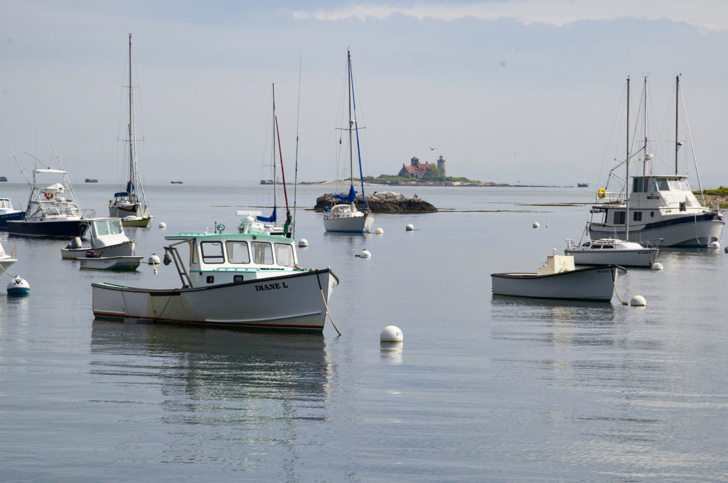Kittery Maine boats at anchor mooring Piscataqua River lighthouse